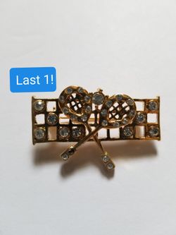 Tennis Rackets and Net pin/brooch