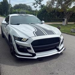 2015 Ford Mustang GT   