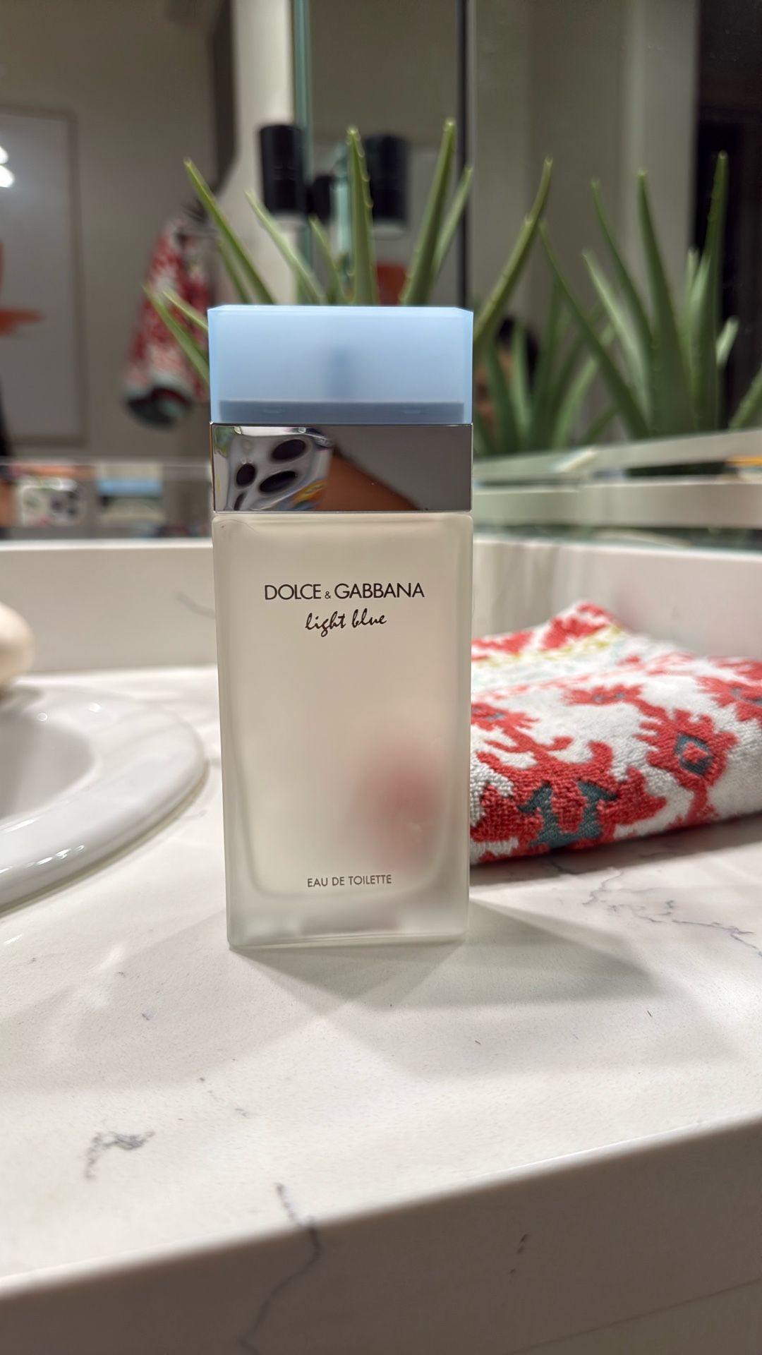Dolce & Gabbana Light Blue Perfume