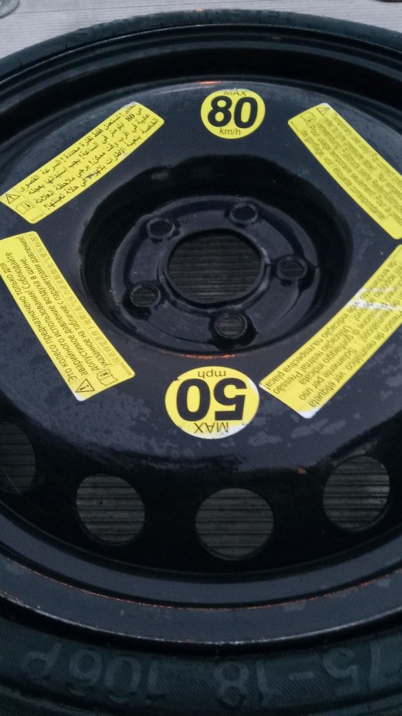 2009 - 2017 Audi Q5 Compact Spare TIRE Wheel 195 / 75 - 18 OEM. In great condition.