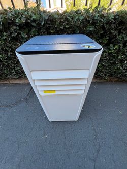 Portable Air Cooler / Evaporative Cooler