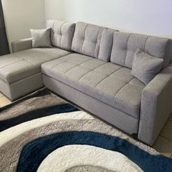 Sectional sofa. Excellent quality. Ask for the total price. 