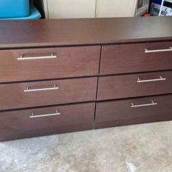 Wooden Dresser – Great Condition
