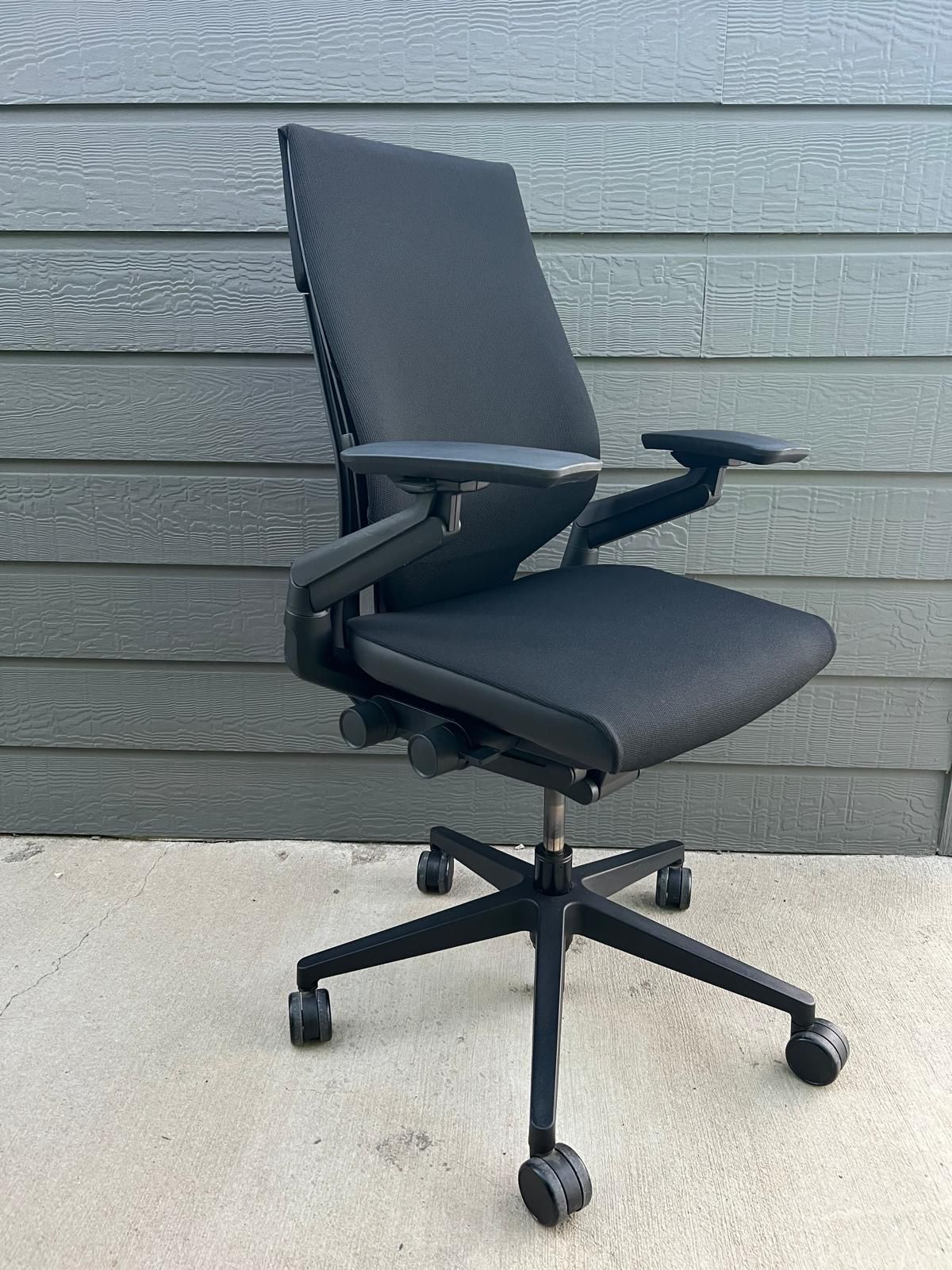 Steelcase Gesture Office Chair (additional Lumbar Support)