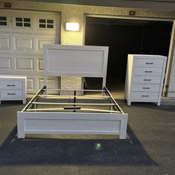 Three piece bedroom, white farmhouse, queen Set