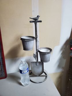 Plant Stand ( Galvizend)