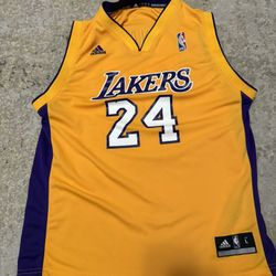 Authentic Vintage Adidas Los Angeles Lakers Kobe Bryant Jersey Size Large In Kids Or Woman’s, Not Lebron, Luka, Jordan, Wemby