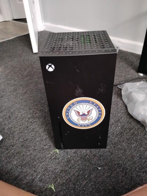 Xbox Mini Fridge