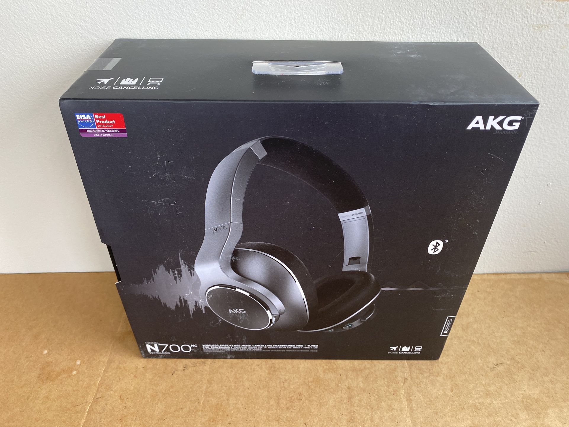 Samsung AKG N700NC Wireless Noise Canceling Headphones (New)