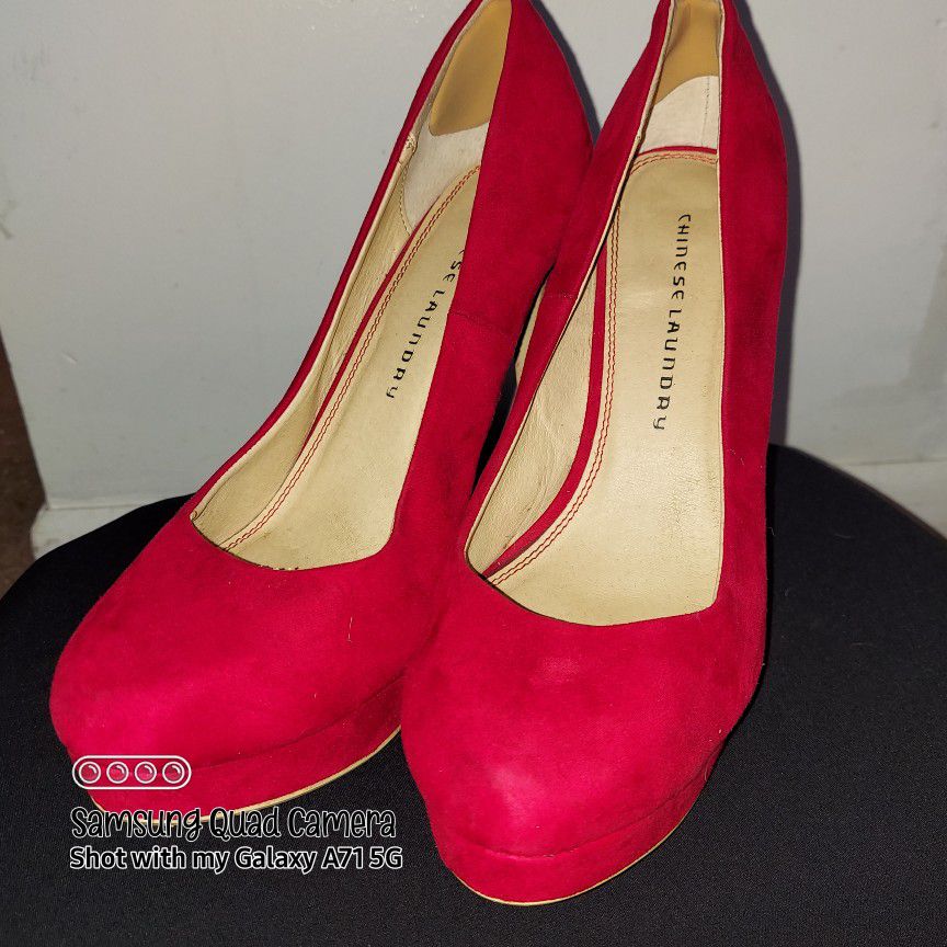 Size 11 -3.5-4in Red Swade Heels