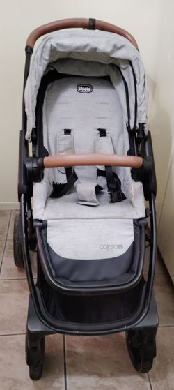 CHICCO STROLLER IN GREAT condition