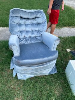 CHEAP BLUE ARMCHAIR TEN BUCKS