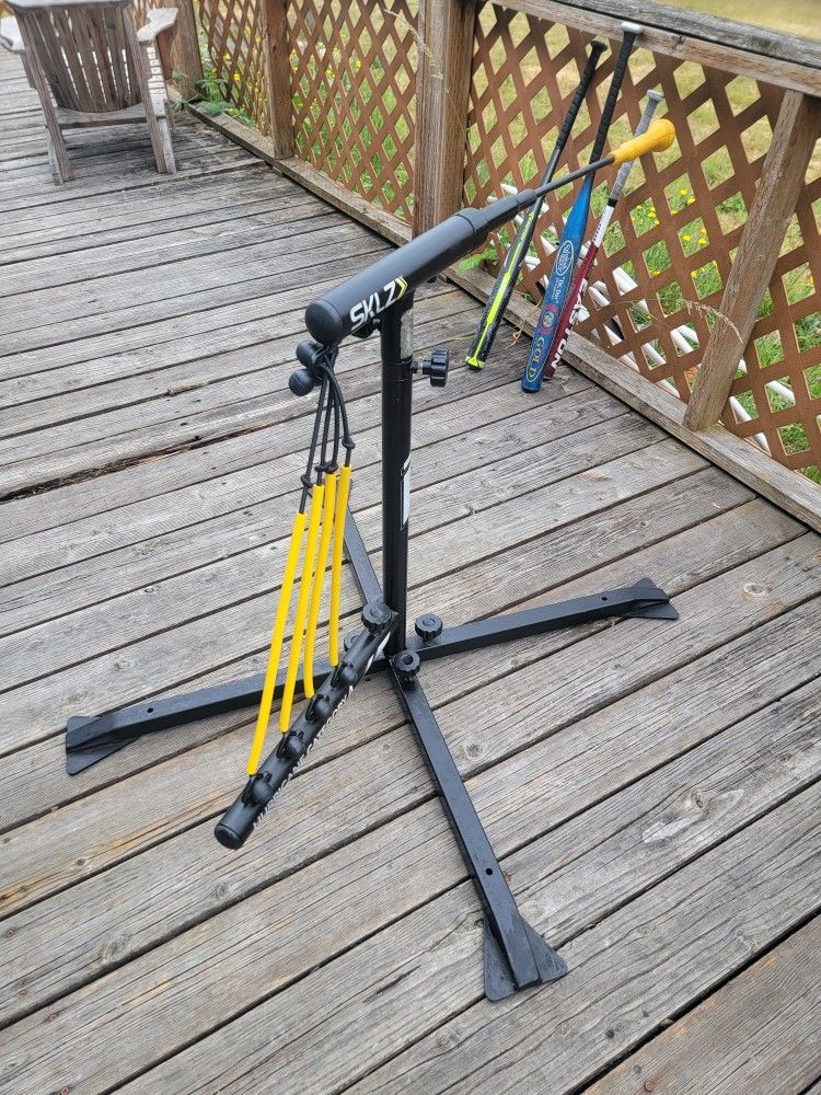 SKLZ Hurricane Batting Trainer w/bats