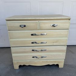 KHOURY MICHIGAN wooden dresser 3 drawers 30” x 16” x 30” tall