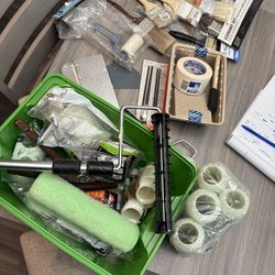 MAKE AN OFFER - D.I.Y Mystery Type painters box make an offer