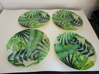 4 glass palm plates