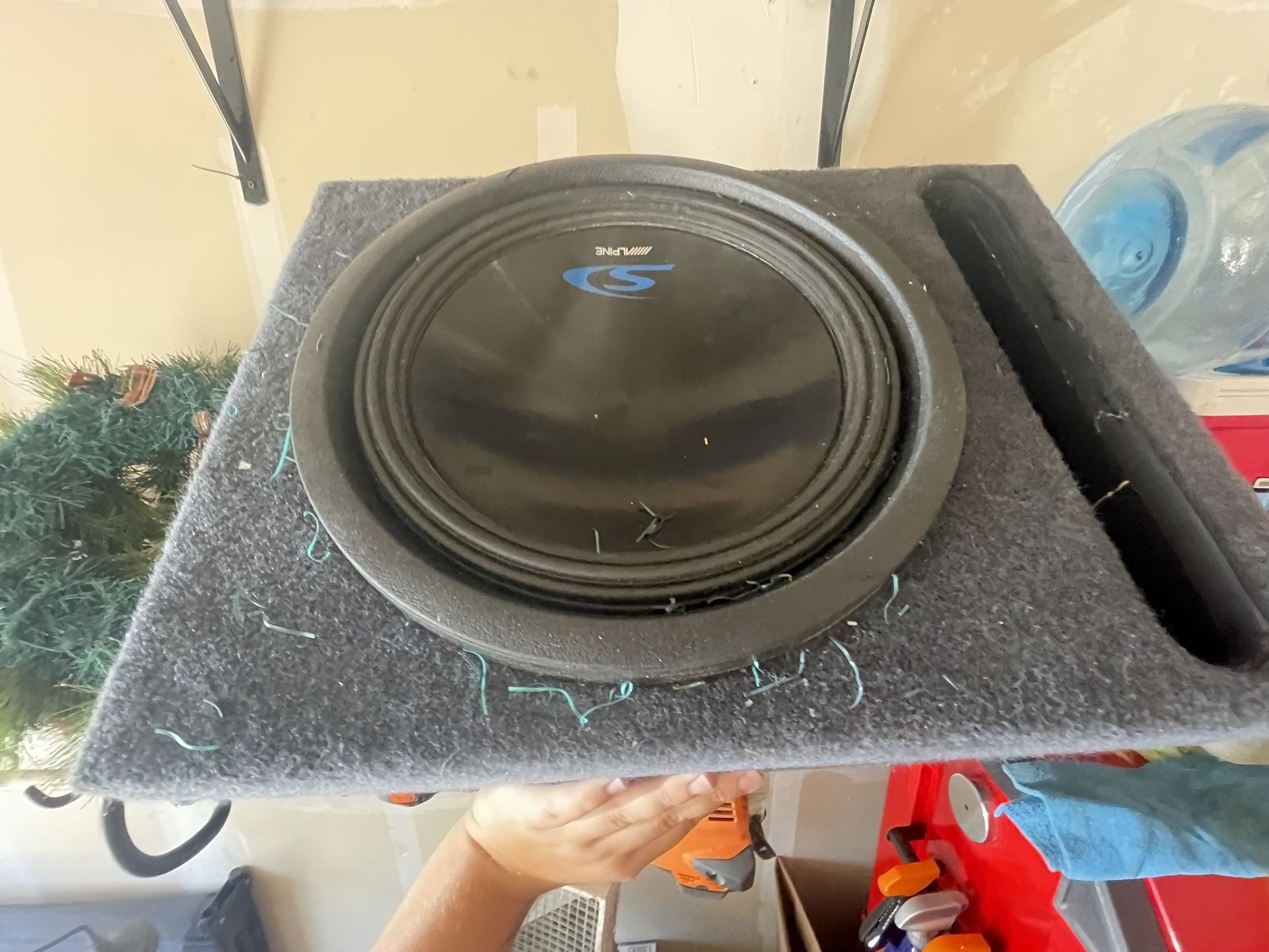 Alpine 12 Inch Subwoofer And Amp