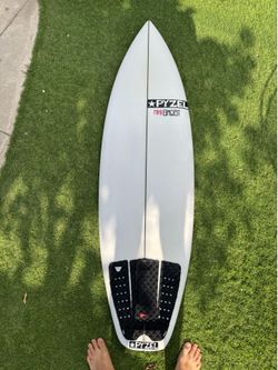 Pyzel Mini Ghost Surfboard - 5'5 - 27.1 liters