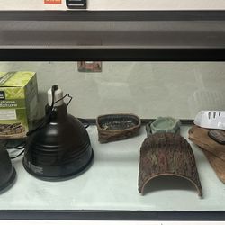 40 Gallon Tank w/ Lamps 