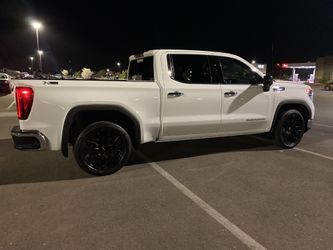 2022 GMC Sierra 1500