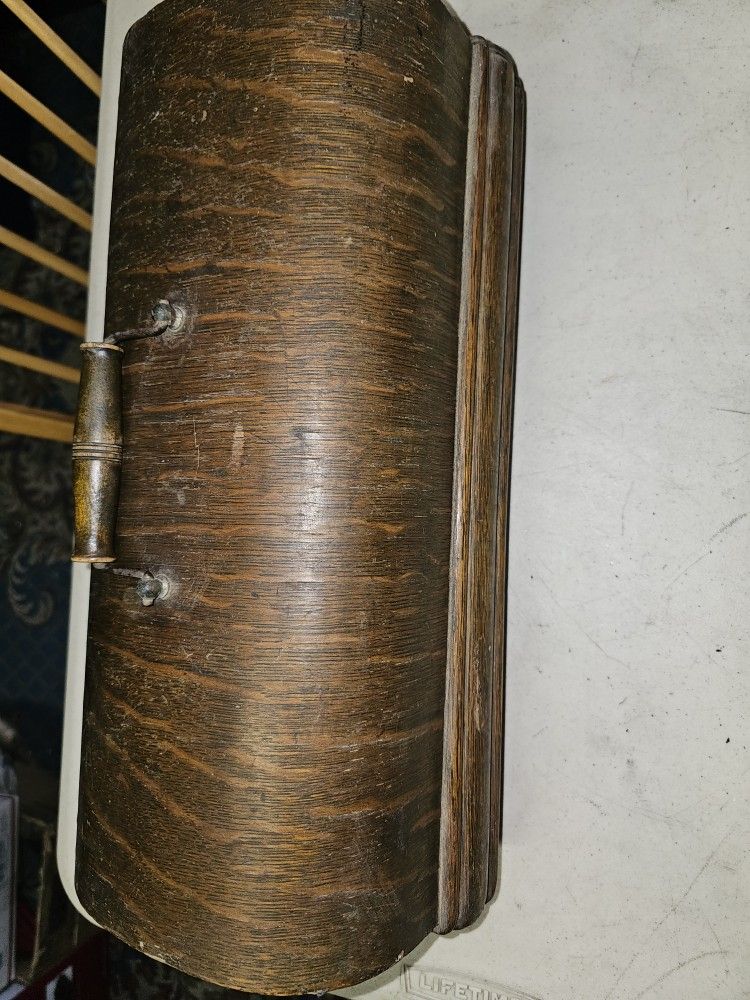 Edison Standard Cylinder Phonograph Lid Top Case Antique Original With Handle
See pics for condition