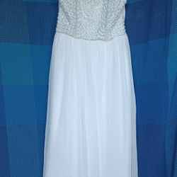 GIRLS Size 12 White BEADED-SEQUINED Front BODICE Maxi Dress
