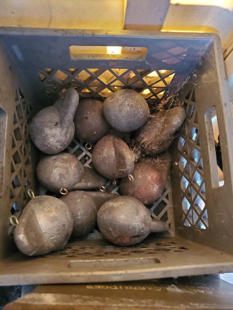 12lb Downrigger Balls 6+ Molds For 8 12 An 15lb Balls With Cast Pan