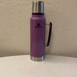 Flash Sale ** Stanley Classic Legendary Bottle Hammertone 1.5 Quart 