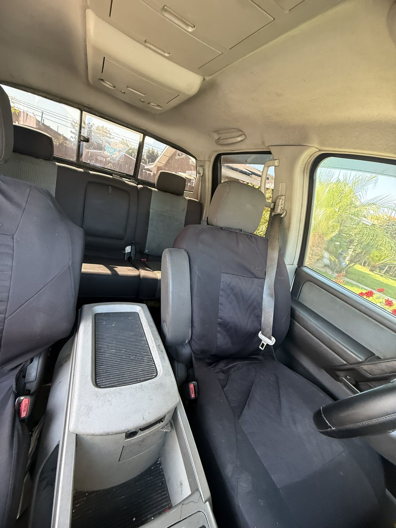 2004 Nissan Titan