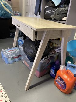Desk Table 