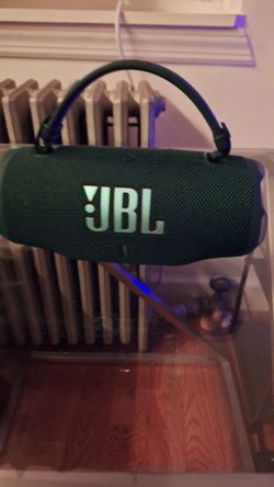 JBL Charge 6
