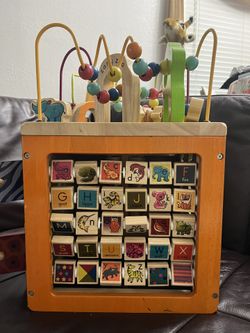 Zany Zoo Wooden Activity Cube