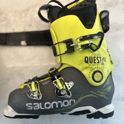 SALOMON QUEST PRO 130 SKI BOOTS Size 27