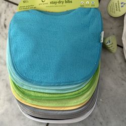 Green Sprouts Stay Dry Baby Bibs 