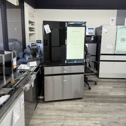 🔥SAMSUNG BESPOKE 29 CUBIC FT. AI VISION INSIDE FAMILY HUB WITH BEVERAGE CENTER AND ICE MAKER🔥