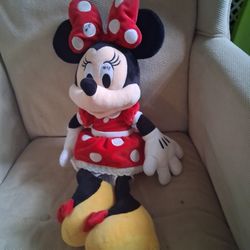 Minnie Mouse 20 Inches  Like New 