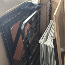 Twin bed frame folding