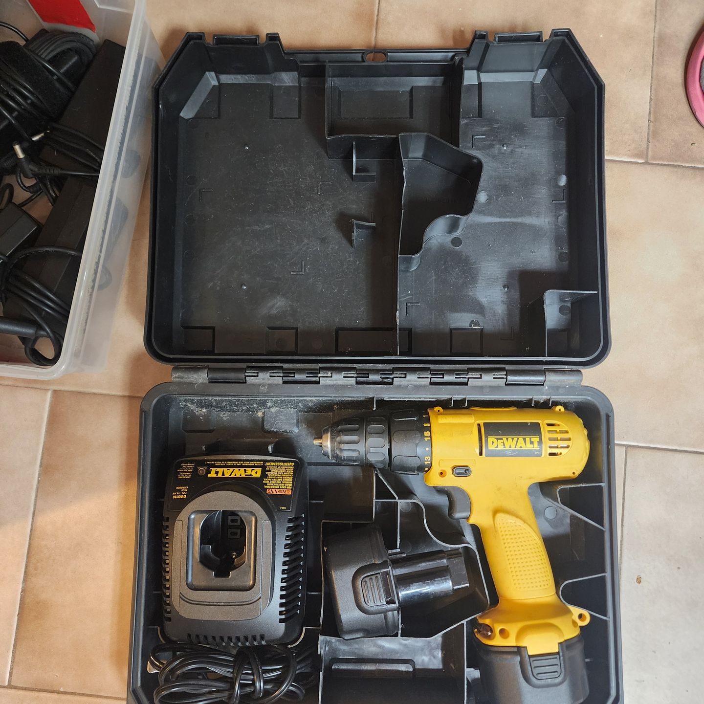 DEWALT® 20V MAX* XR® Brushless Cordless 1/2-in. 3-Speed  DeWalt