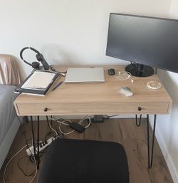 Home office / computer desk