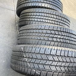 SET OF FOUR TIRES LT 265/70/18 GOODYEAR WRANGLER SEMI NEW 95% TREAD LIFE