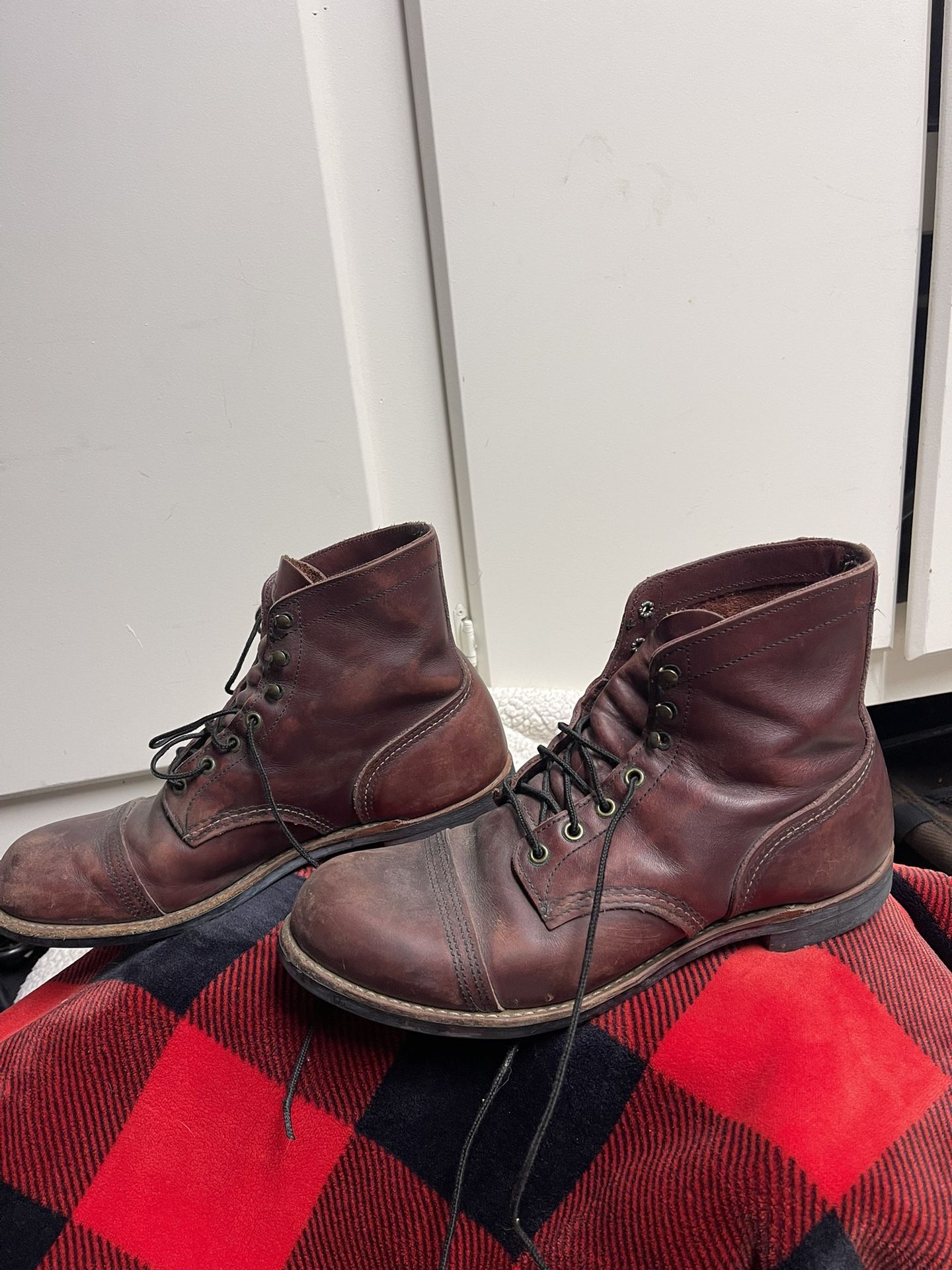 Red Wing 8119 Iron Ranger Boots - - Size 11D