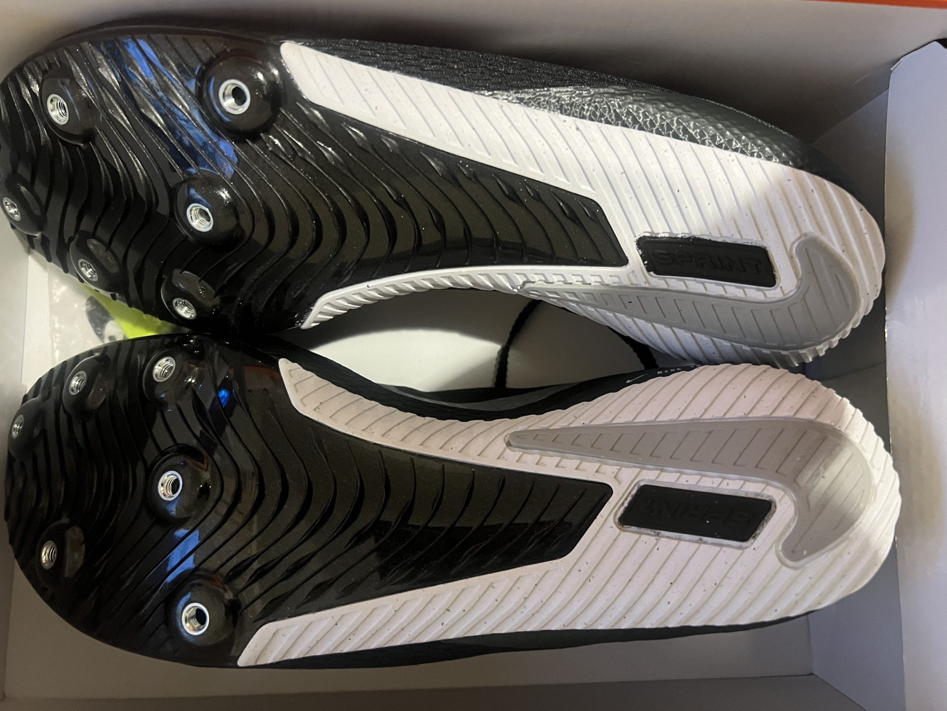 Nike track n field shoes
