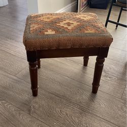 Target Ottoman/Fabric stool 