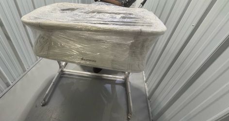 Baby Bassinet / Bedside Sleeper