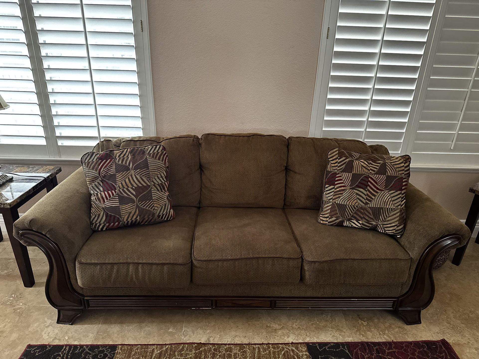 Sofa Set Must Pick Up Today 4/24 
