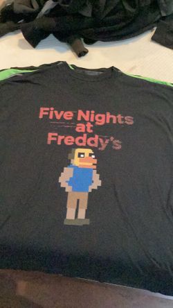 Five Nights at Freddy’s 4 Chica Tshirt XL