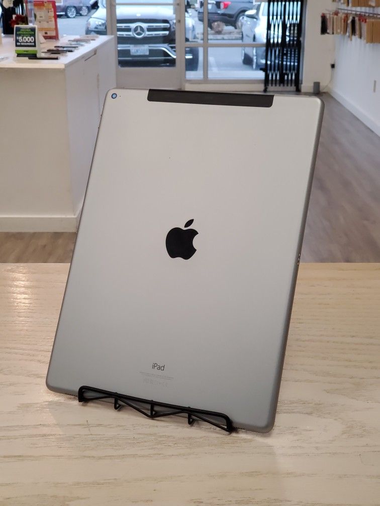 Apple IPad Pro 12.9in 1st Gen LTE 128GB - Great Deals
