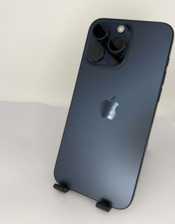 iPhone 15 pro Max 256gb like new unlocked