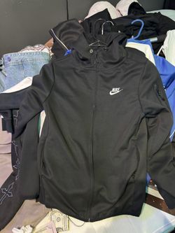 Black Nike zip up hoodie 