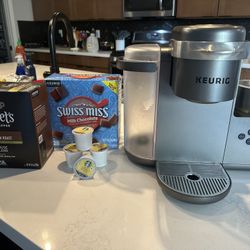 KEURIG K-CAFE WITH FROTHER